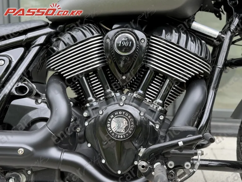 Indian Chief Bobber Dark Horse - фото 4
