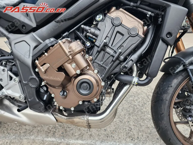 Honda Cb 650 R E-Clutch - фото 4