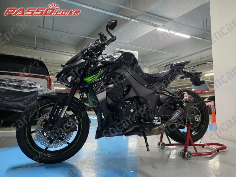 Kawasaki Z 1000 - фото 1