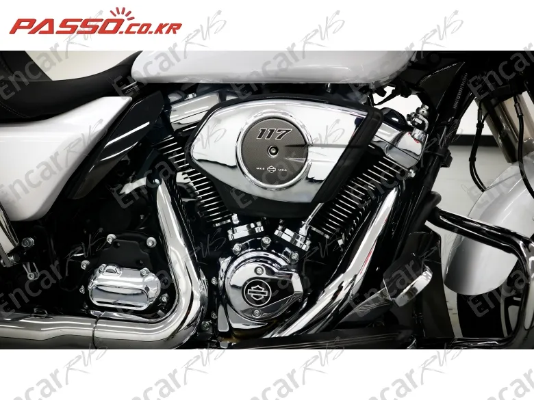 Harley-Davidson Flhx - фото 4