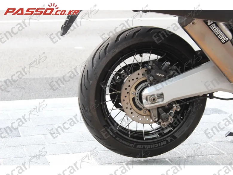 Honda X Adv - фото 6