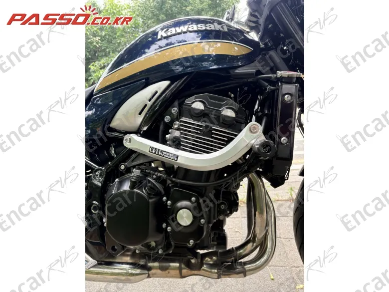 Kawasaki Z 900 Rs Abs - фото 3