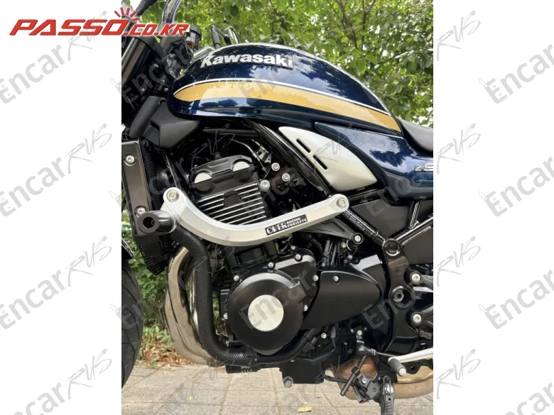Kawasaki Z 900 Rs Abs - фото 6