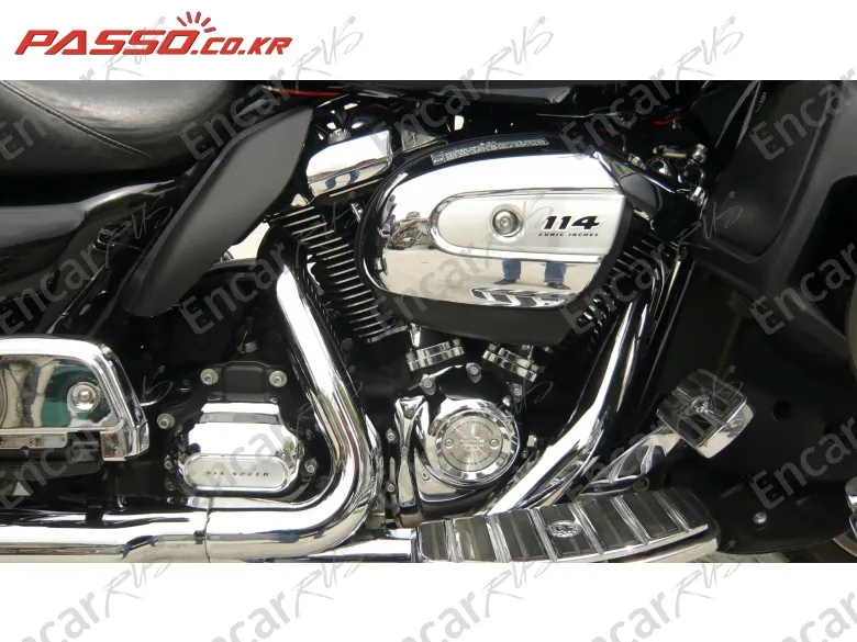 Harley-Davidson Flhtk Electra Glide Ultra Limited - фото 6