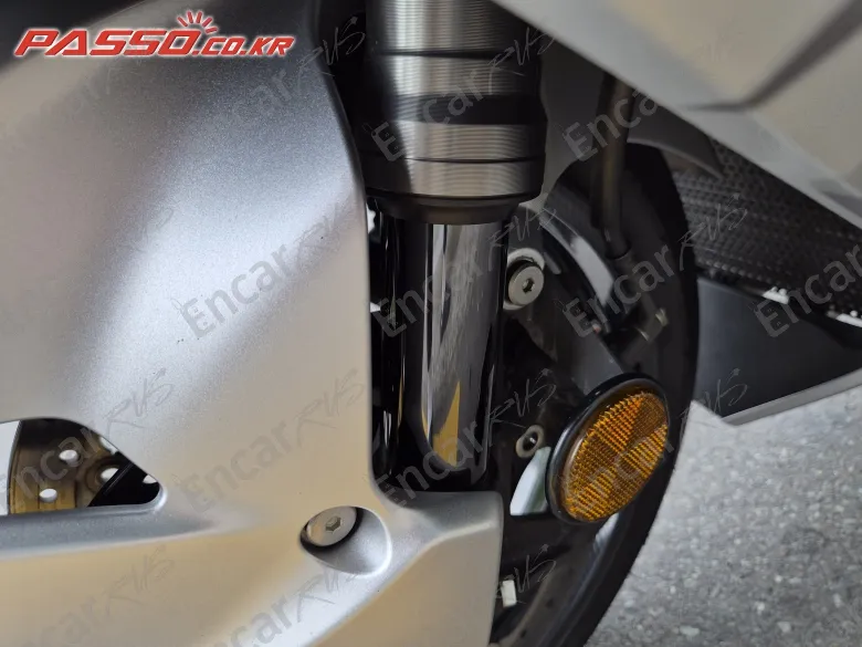 Suzuki Gsx R 1300 Hayabusa - фото 5