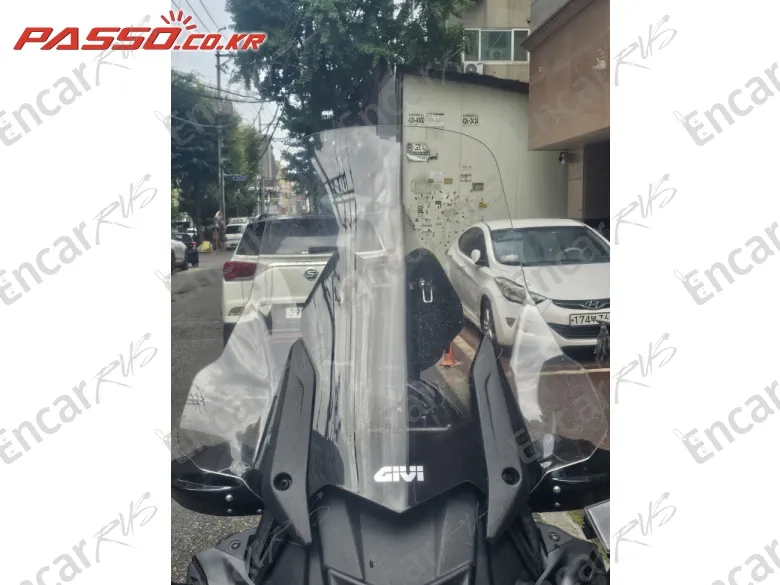 Yamaha T Max Dx - фото 4