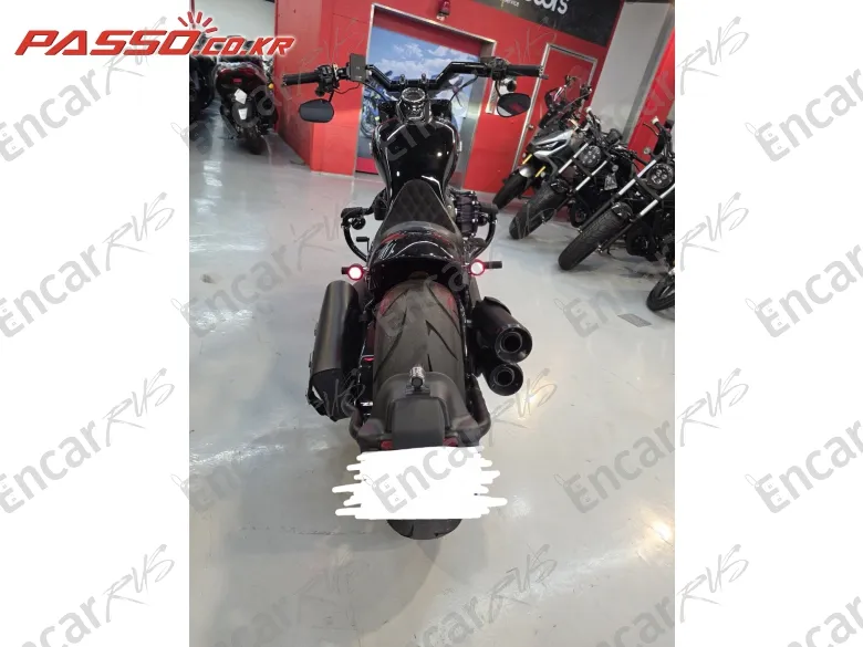 Harley-Davidson Fat Bob 114 - фото 2