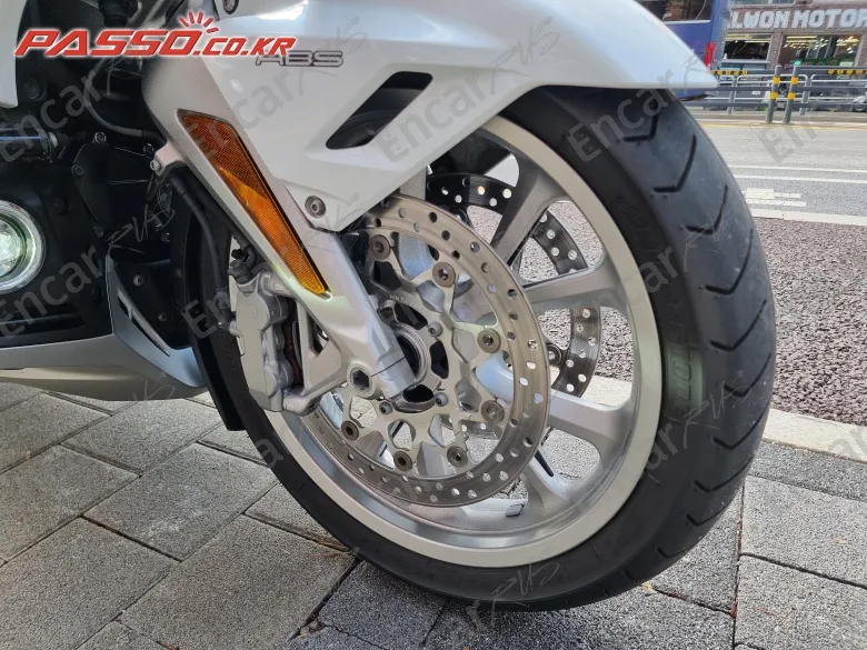 Honda Goldwing Tour Dct Airbag - фото 5