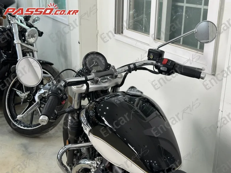 Triumph Speedmaster - фото 3
