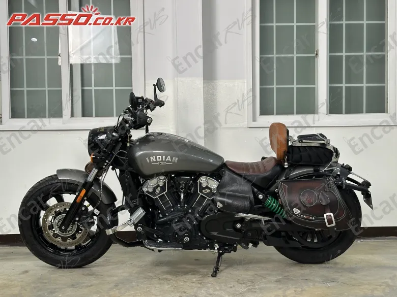 Indian Scout Bobber - фото 1