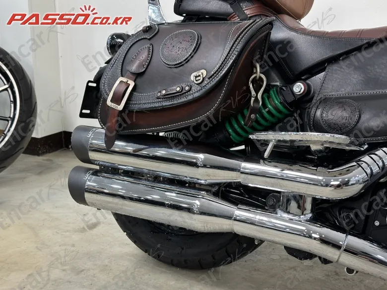 Indian Scout Bobber - фото 6