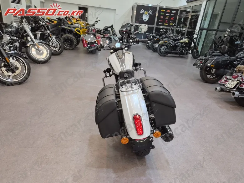 Indian Scout - фото 6