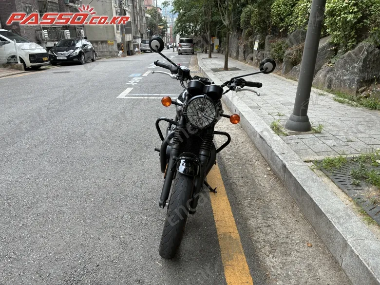 Triumph Bonneville T100 - фото 4