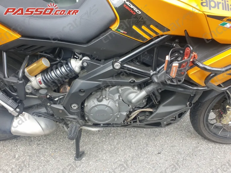 Aprilia Caponord 1200 - фото 4