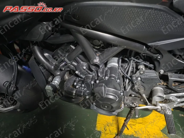 Yamaha Niken - фото 4