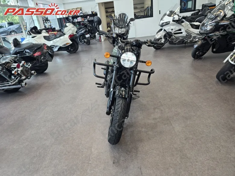 Royal Enfield Shotgun 650 - фото 6
