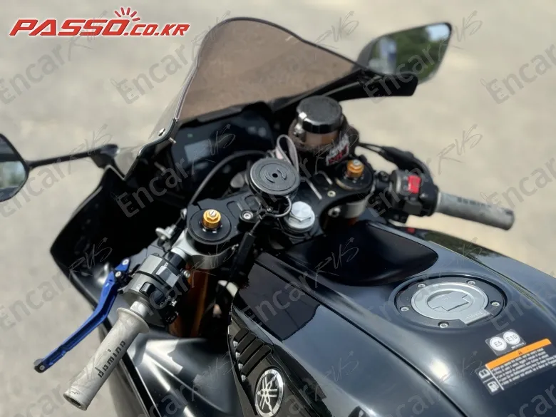 Yamaha Yzf R7 - фото 3