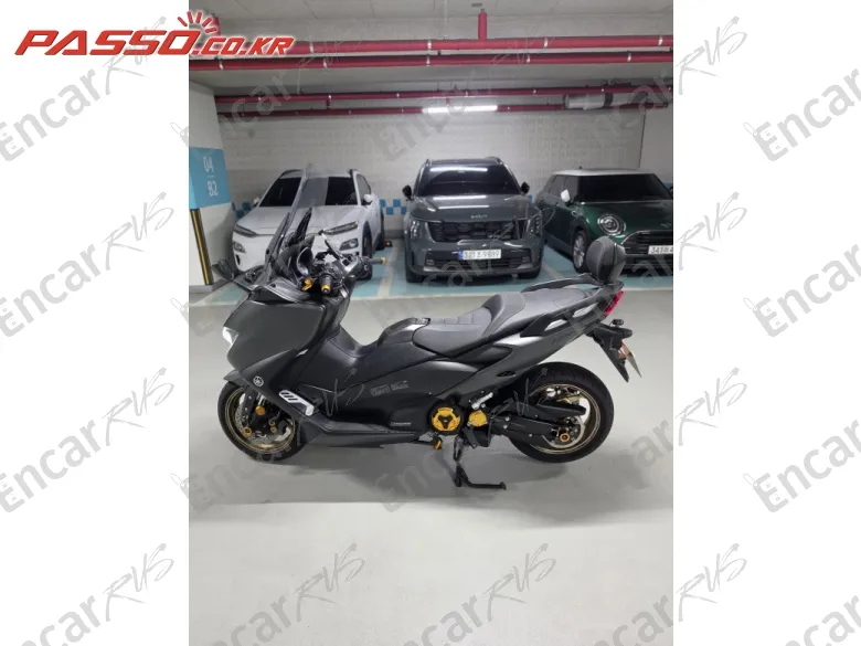 Yamaha T Max 560 - фото 1