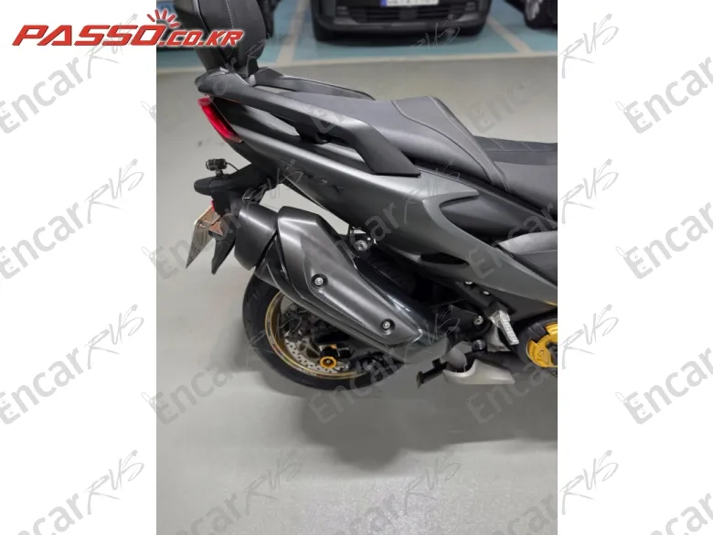 Yamaha T Max 560 - фото 6