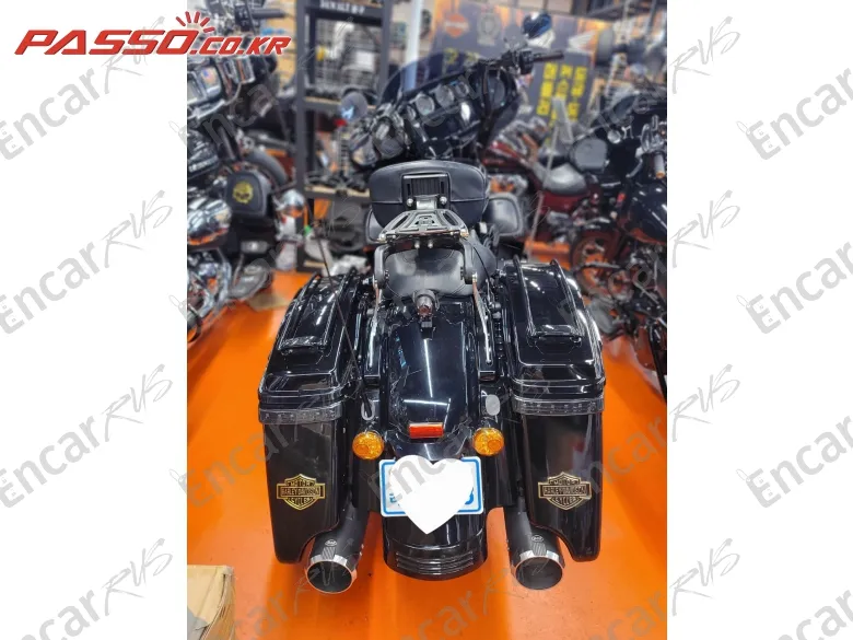 Harley-Davidson Flhxs Street Glide Special - фото 2