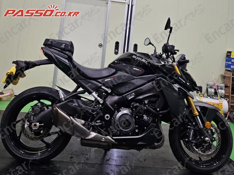 Suzuki Gsx S 1000 - фото 0