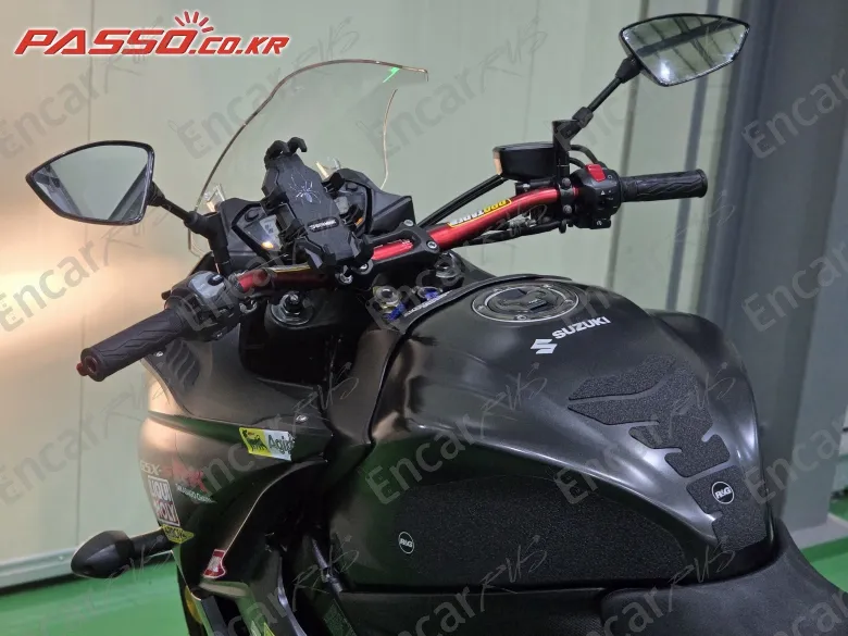 Suzuki Gsx S 1000 F - фото 3
