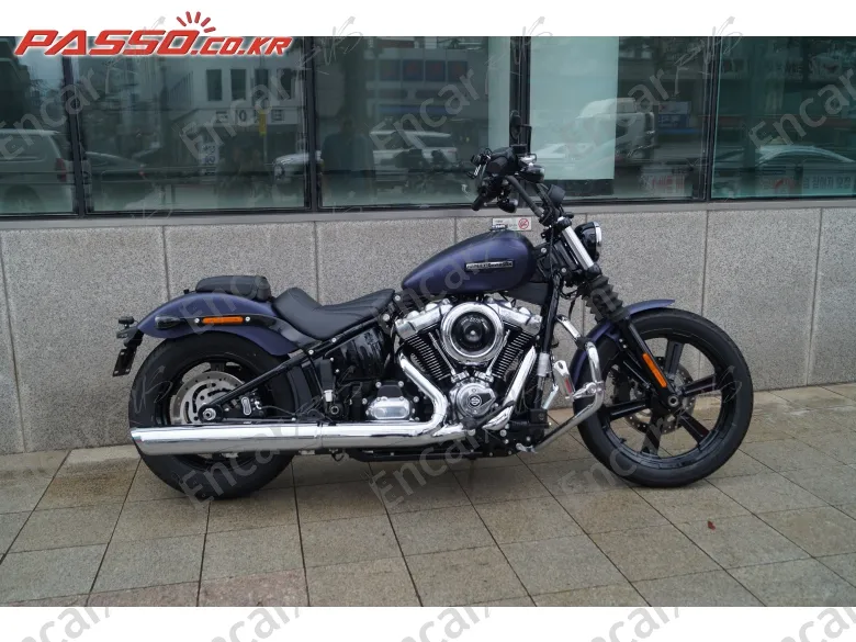 Harley-Davidson Street Bob 117 - фото 0