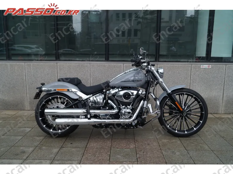 Harley-Davidson Breakout 117 - фото 0
