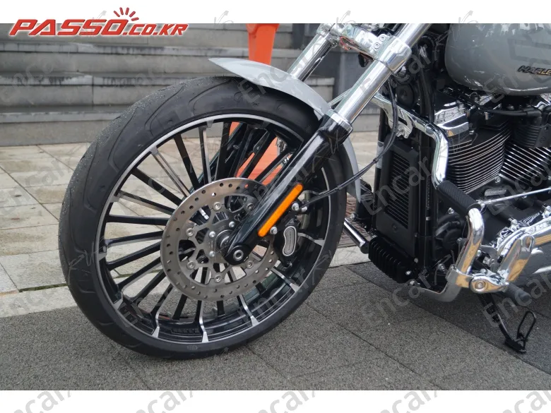 Harley-Davidson Breakout 117 - фото 5
