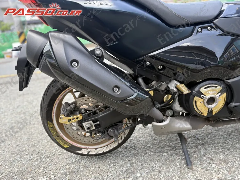 Yamaha T Max 560 - фото 6