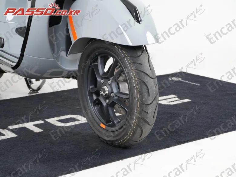 Vespa Gts 125 Super Sports - фото 5