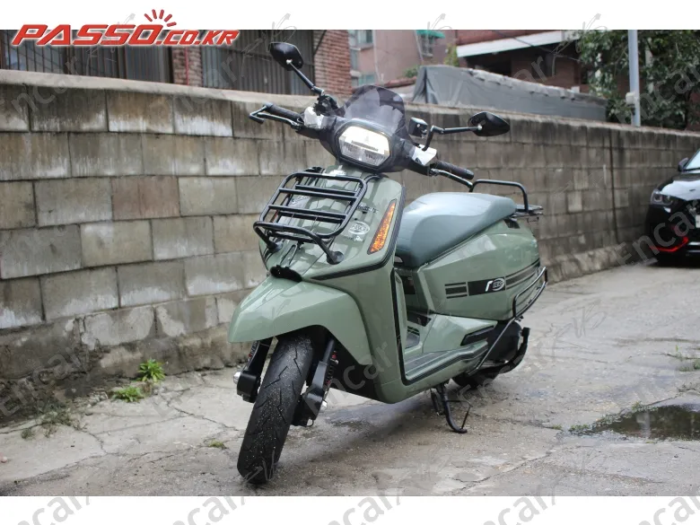 Lambretta X 300
