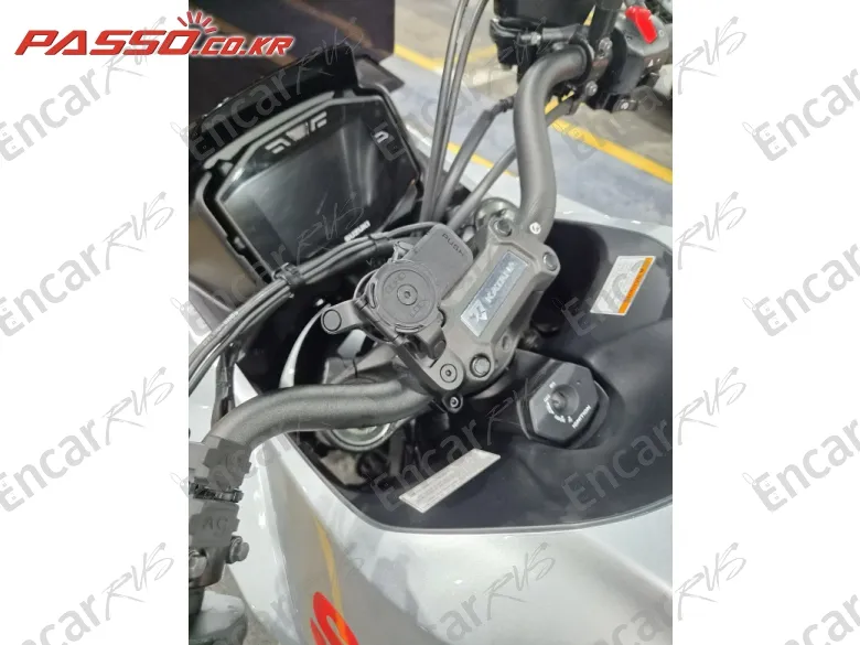 Suzuki Katana Gsx S 1000 - фото 3