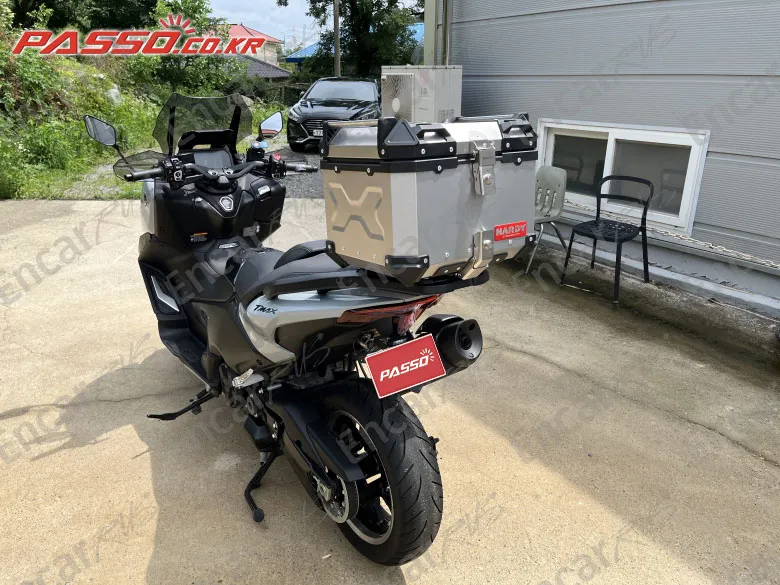 Yamaha T Max 560 - фото 2