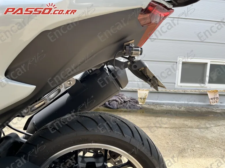 Yamaha T Max 560 - фото 6