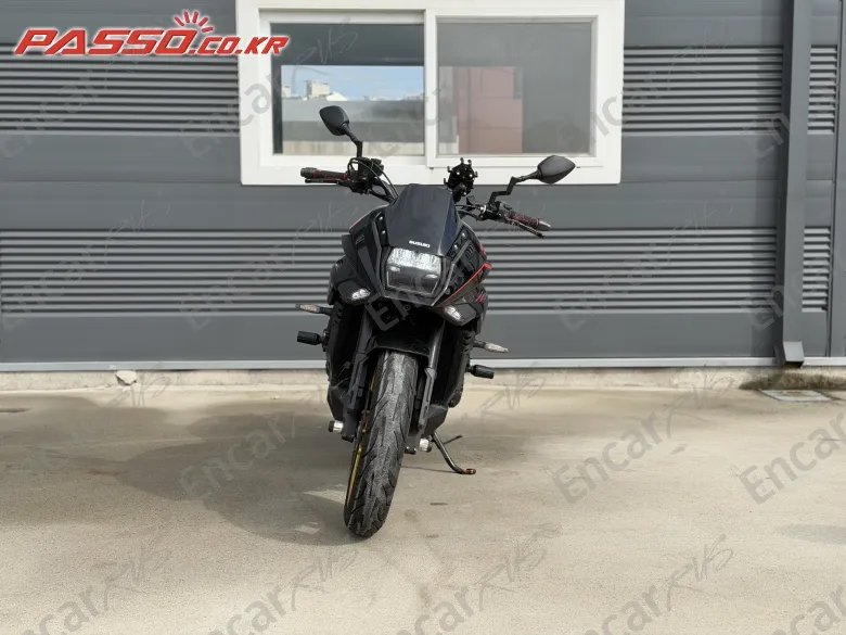 Suzuki Gsx S 1000 - фото 4