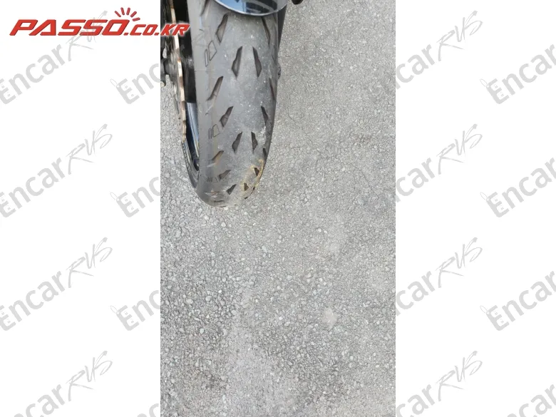 Kawasaki Z 1000 Sx - фото 5