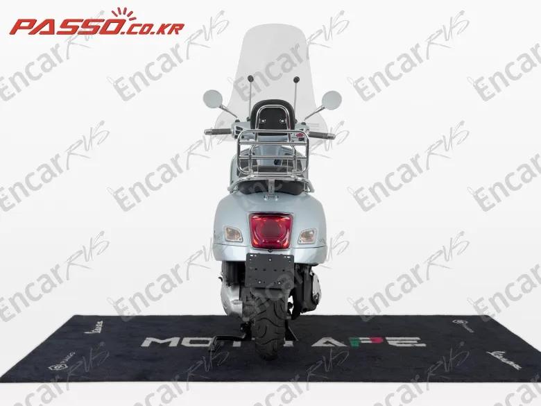 Vespa Gts 300 Super Tech - фото 2