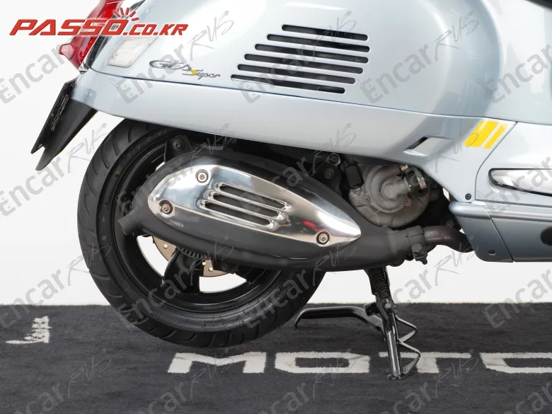 Vespa Gts 300 Super Tech - фото 6