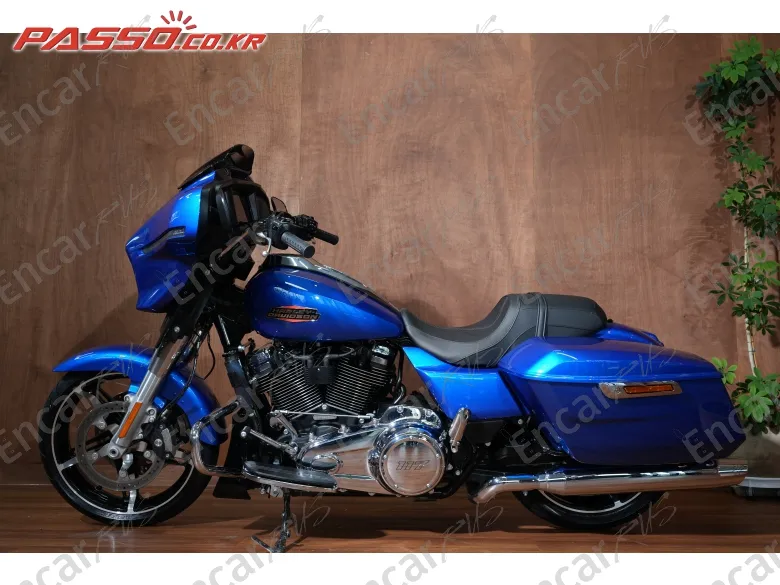 Harley-Davidson Flhx - фото 1