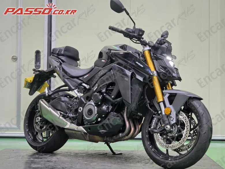 Suzuki Gsx S 1000 - фото 5
