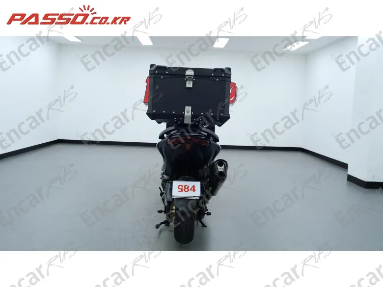 Yamaha T Max 560 - фото 2