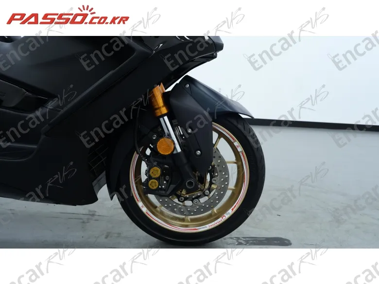 Yamaha T Max 560 - фото 5