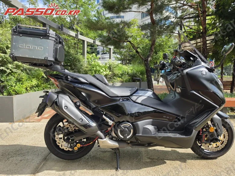 Yamaha T Max 560 - фото 0