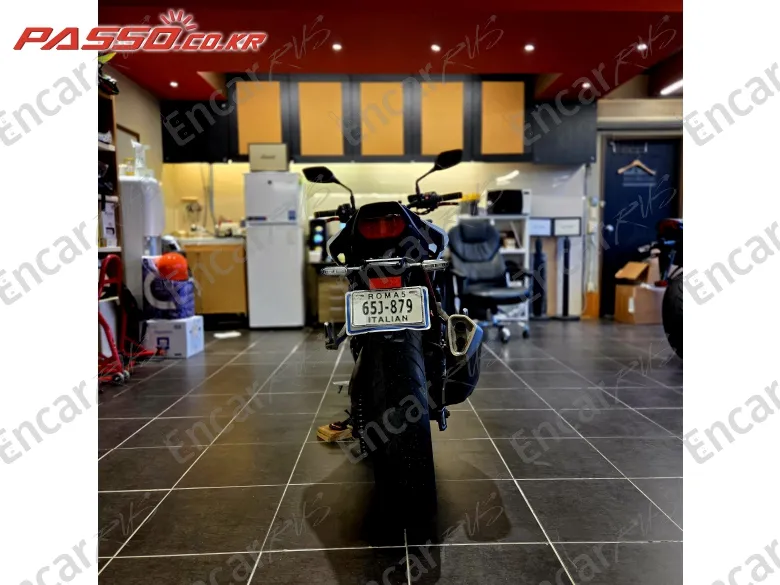 Honda Cb 750 Hornet - фото 2