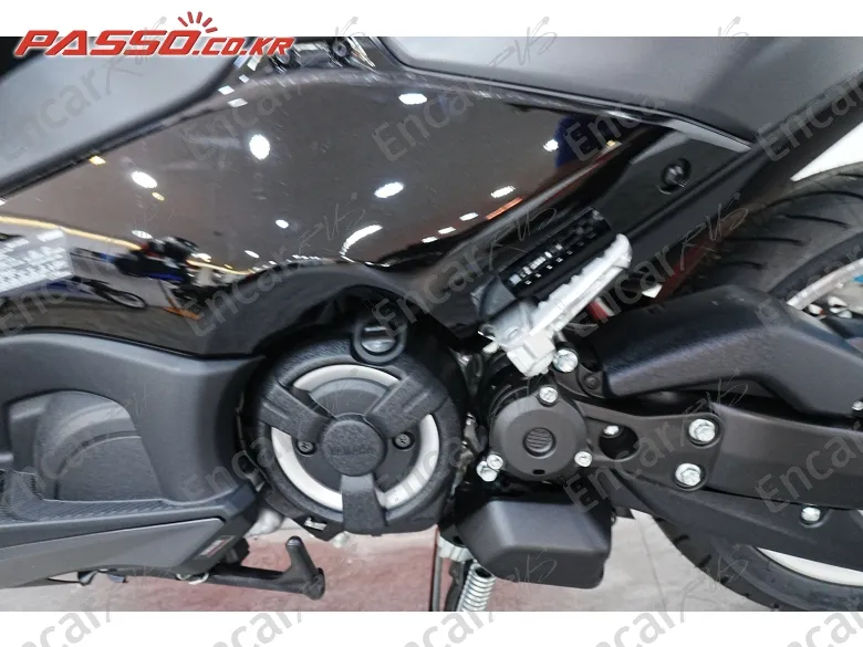 Yamaha T Max 560 - фото 4