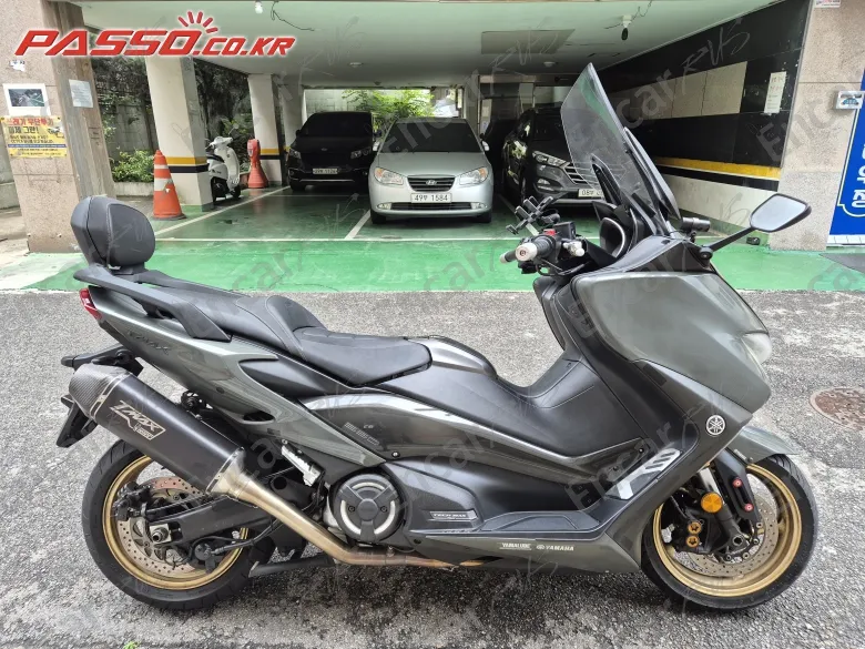 Yamaha T Max 560 - фото 0