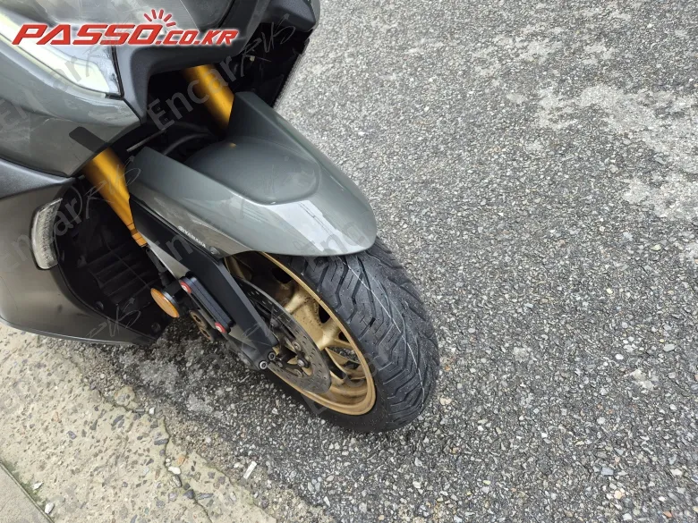 Yamaha T Max 560 - фото 5