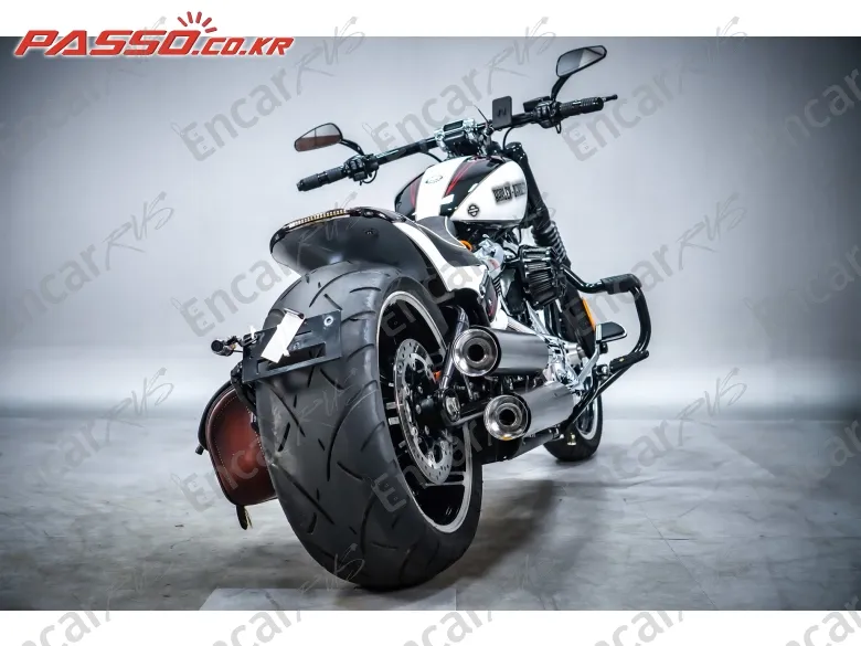 Harley-Davidson Breakout 114 - фото 2