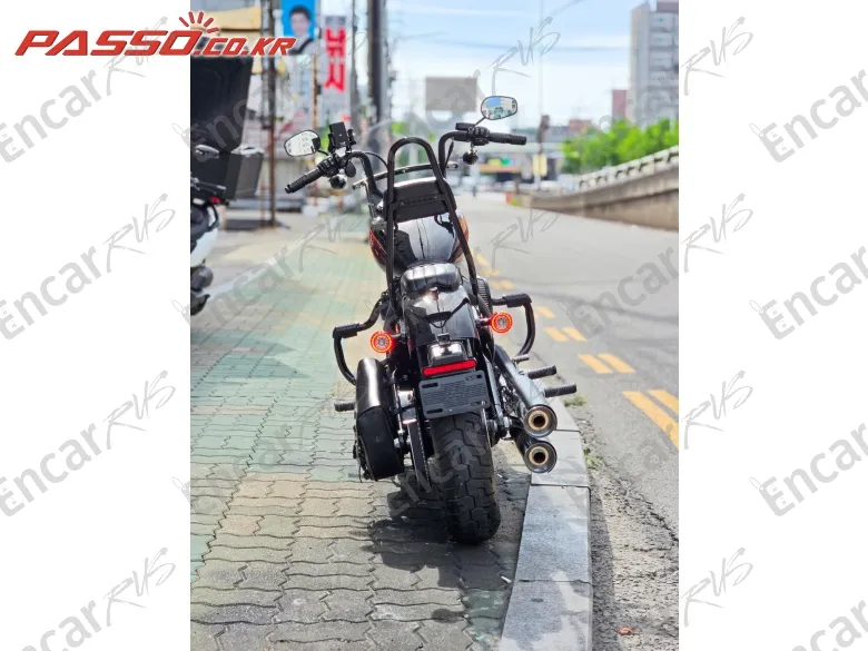 Harley-Davidson Street Bob 114 - фото 2